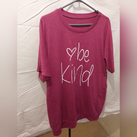 Unbranded Pink Be Kind Women's S. Sleeve Casual 2 Pockets XXL Crewneck T-Shirt - Picture 3 of 10